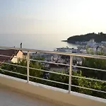 Riviera Bed & Breakfast Himare