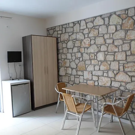 Bed and Breakfast Riviera 3*