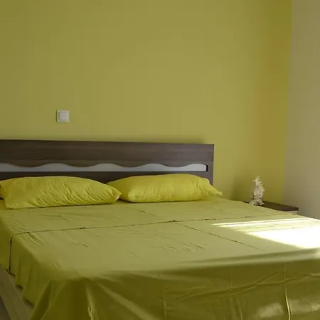 Riviera Bed & Breakfast 3*