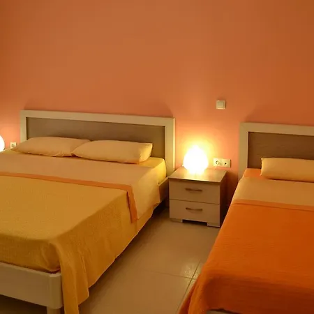 Riviera 3*