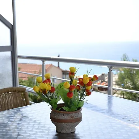 Riviera Himarë