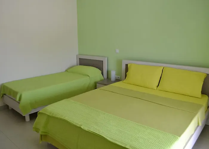 Riviera Oda ve Kahvaltı 3*