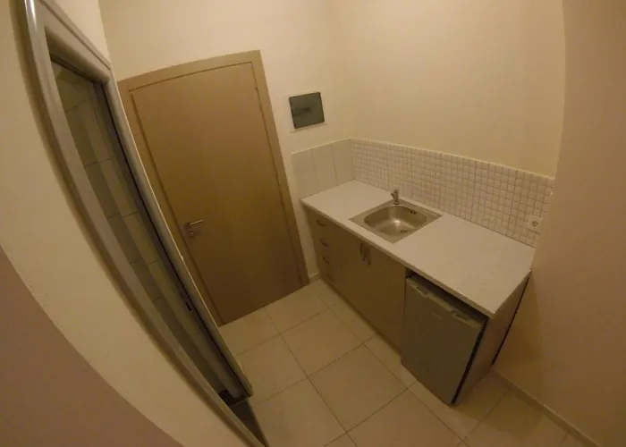 Riviera 3*